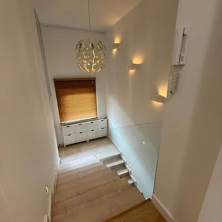 Komfortowy Przy Arkadii Apartman