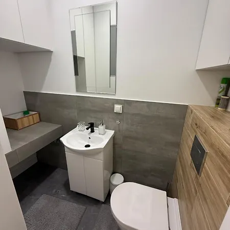 Komfortowy Przy Arkadii Varşova