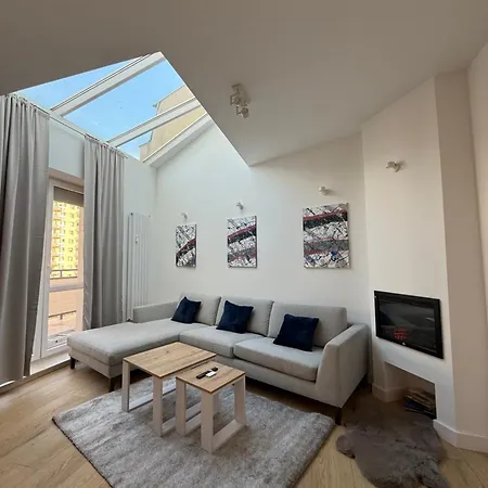 Komfortowy Przy Arkadii Varsó