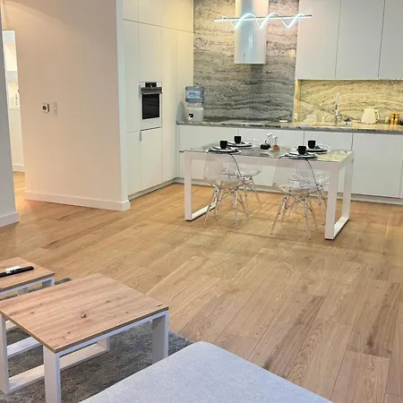 Komfortowy Przy Arkadii Daire *